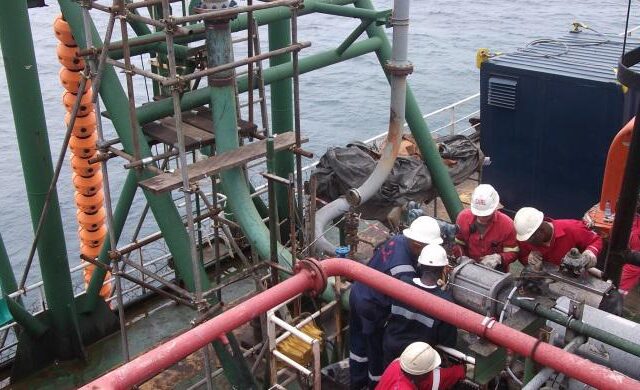 Decommissioning & Installation